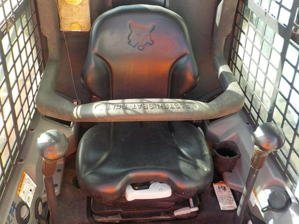 2016 Bobcat T650 - Image 2