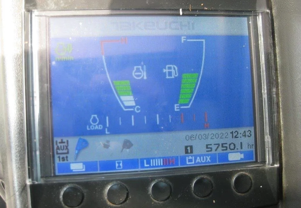 2016 Takeuchi TB290 - Image 5
