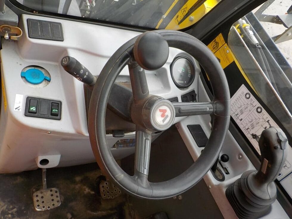2016 Wacker Neuson TH412 - Image 4