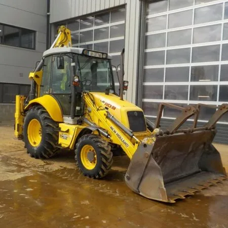 2006 New Holland LB110B-4PT