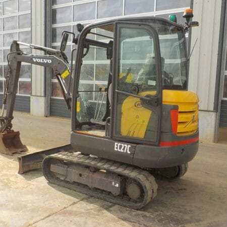 2017 Volvo EC27C