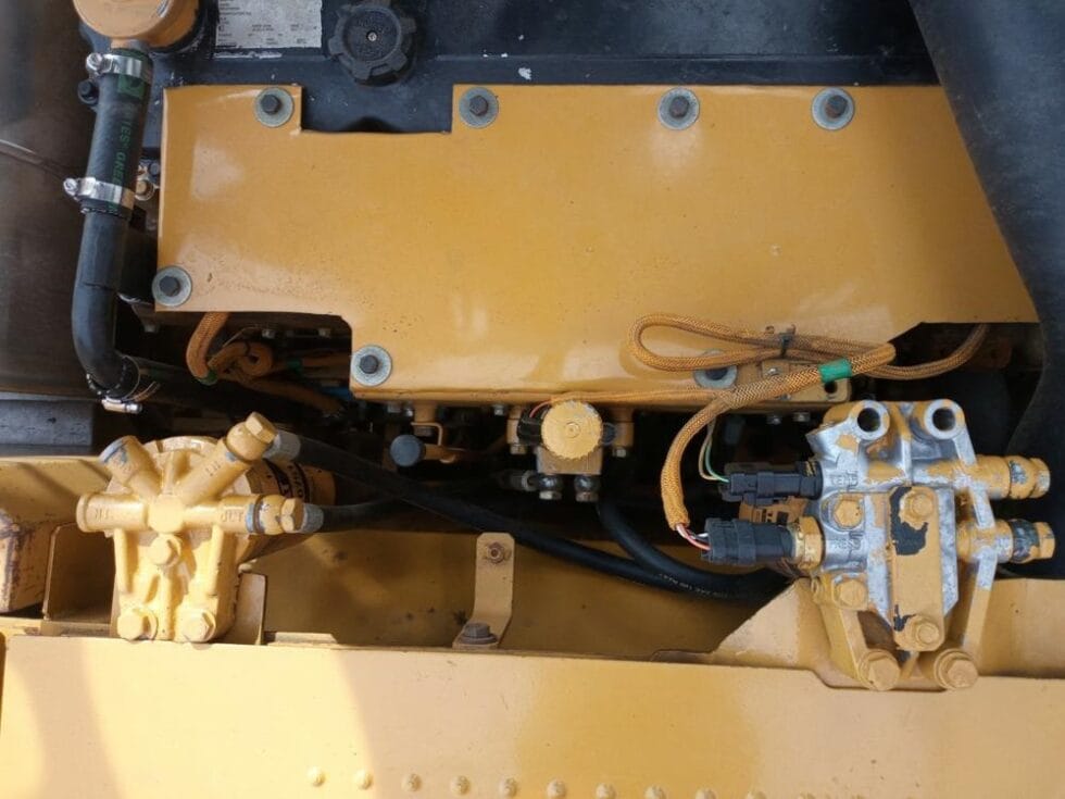2015 CAT 320DL - Image 7