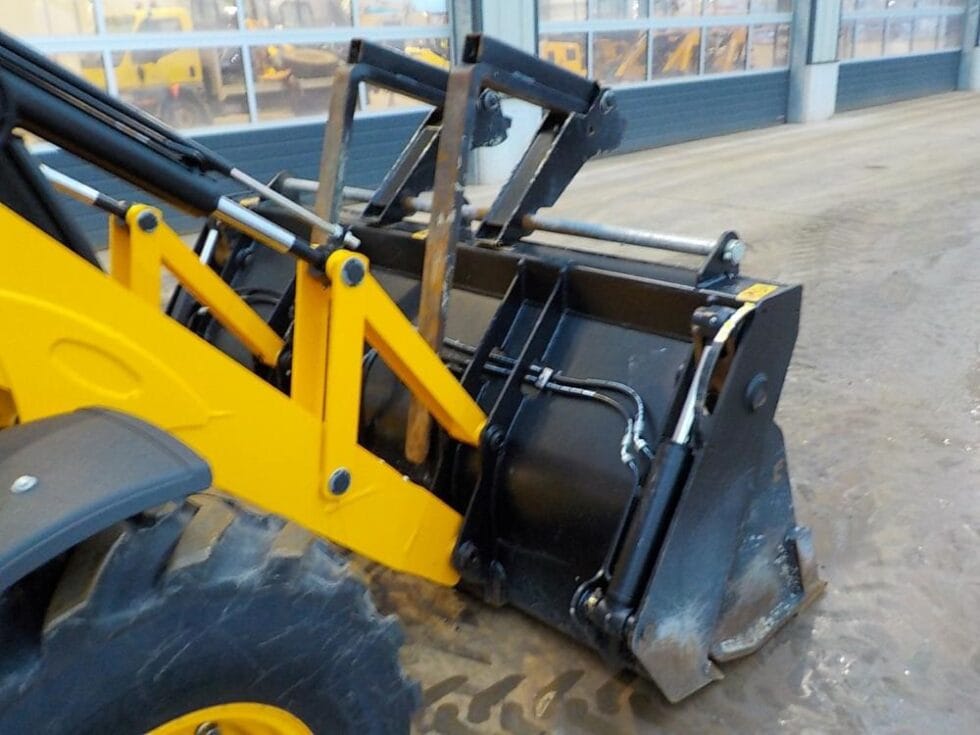 2020 JCB 3CX Sitemaster - Image 2