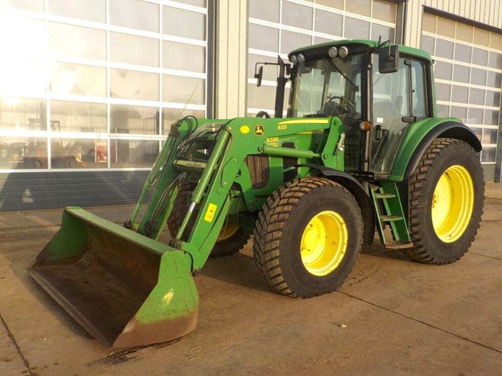 2008 John Deere 6330