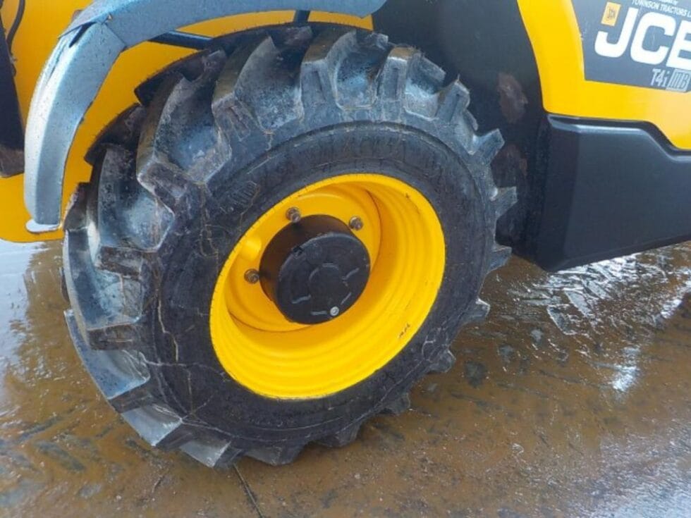 2014 JCB 526-56 Agri - Image 8