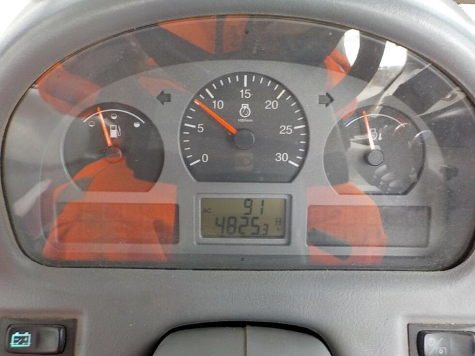 2015 Valtra N143 - Image 3